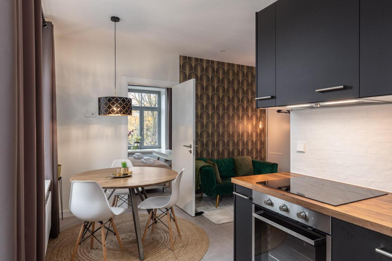 Kipsala Apartments With Free Parking Riga Bagian luar foto